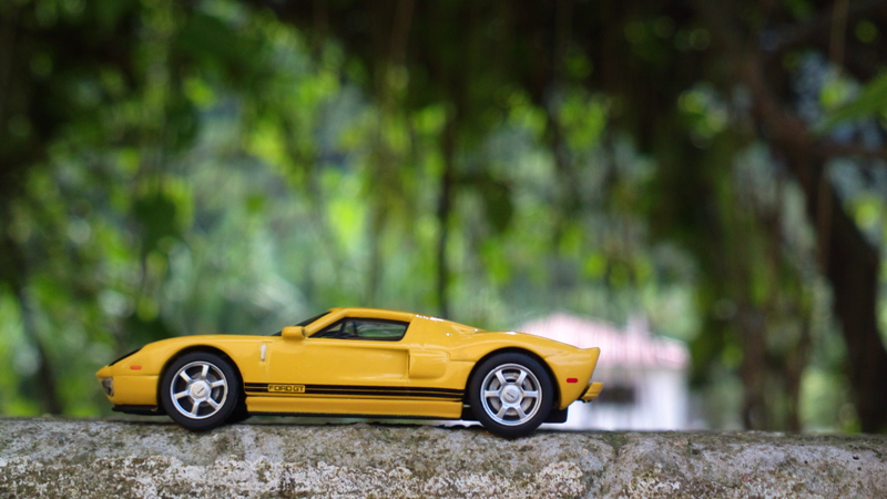 Illustration for article titled Wonder Wednesday - 1/64 AutoArt Ford GT